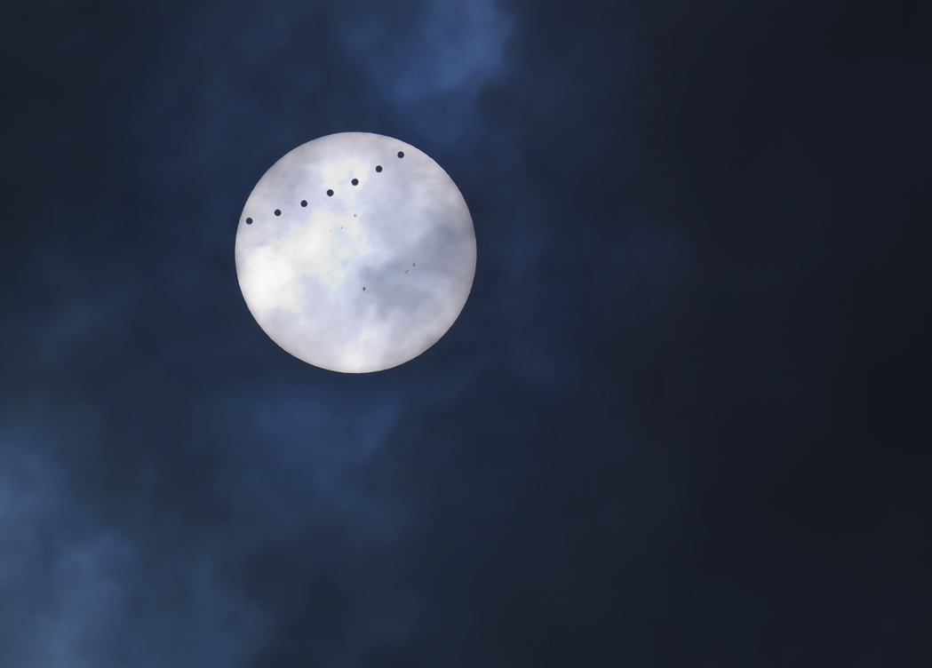 Раз в сто лет оставить след