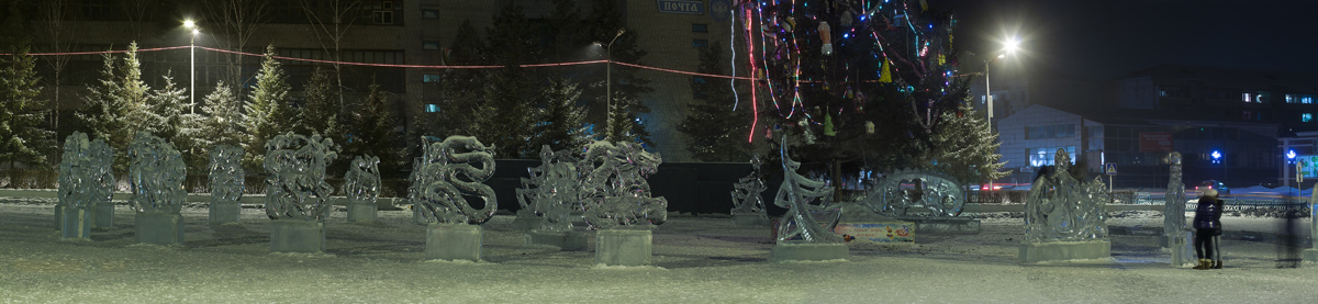 Снег только, только начинался