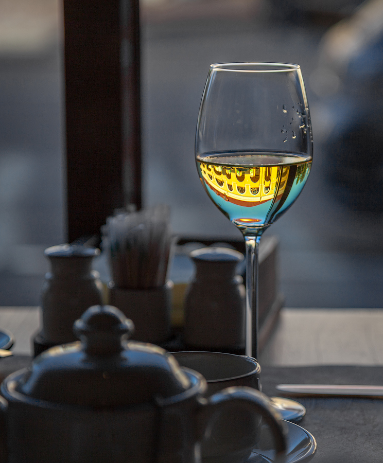 =однажды в кафе=