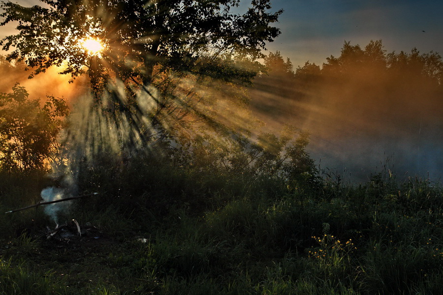 Рассвет на рыбалке