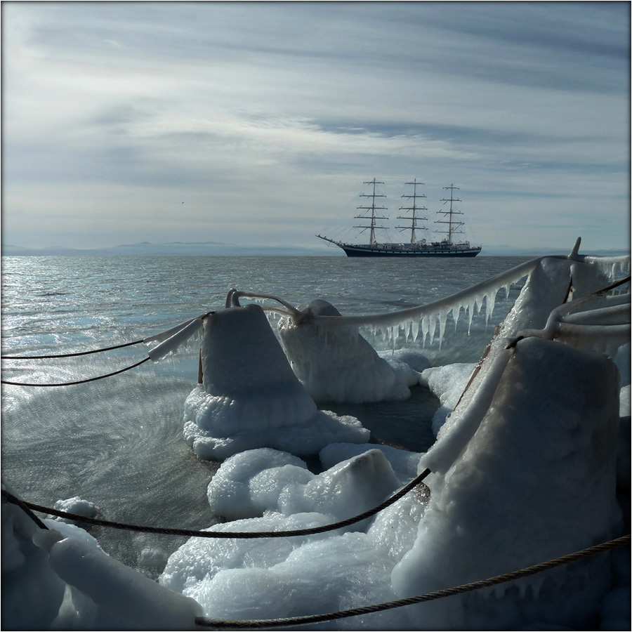 Уссурийский залив