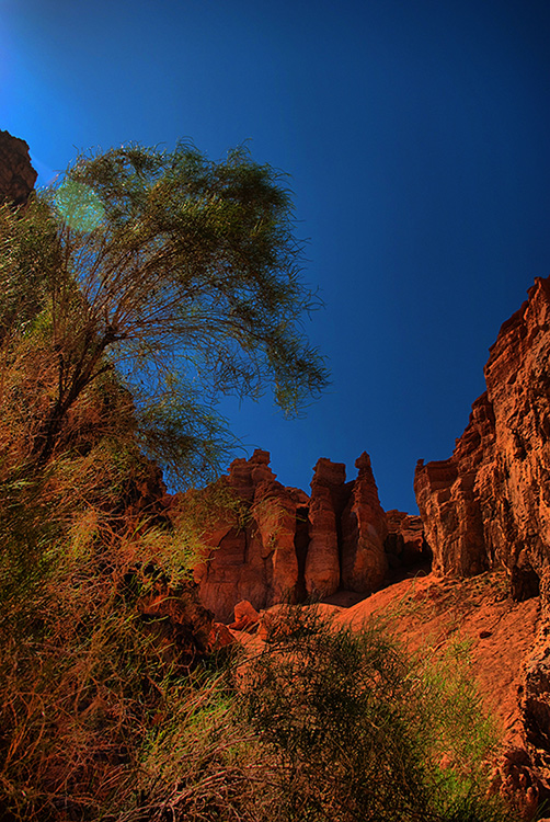 Вечер в Чарынском каньоне
