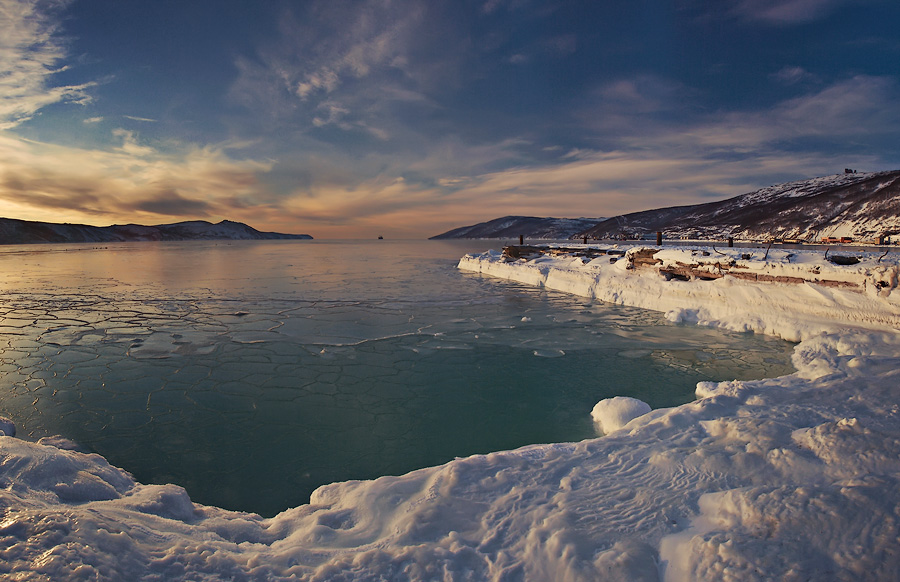 ...декабрский полдень над Нагаевской