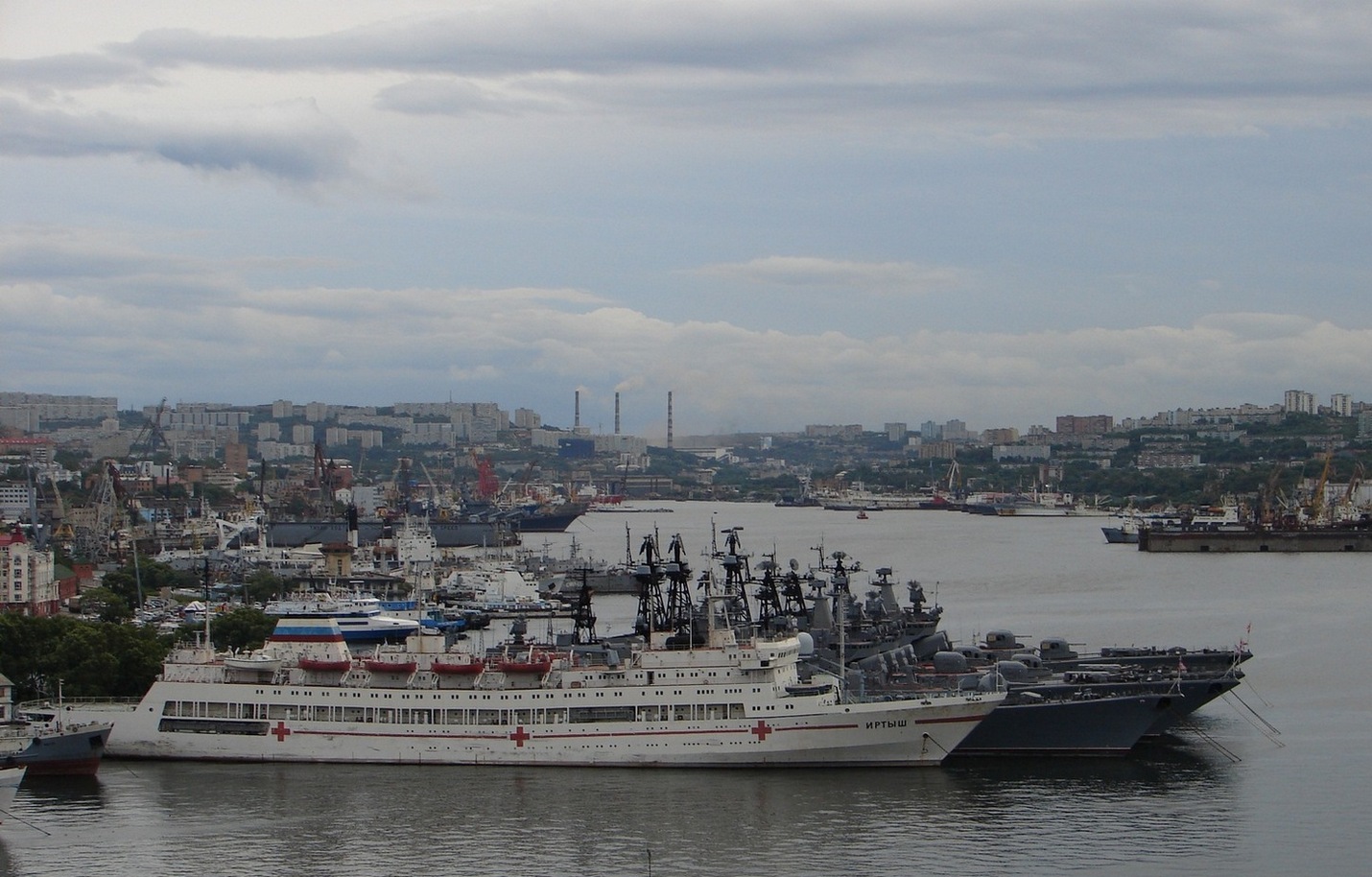 Вид на б.Золотой рог
