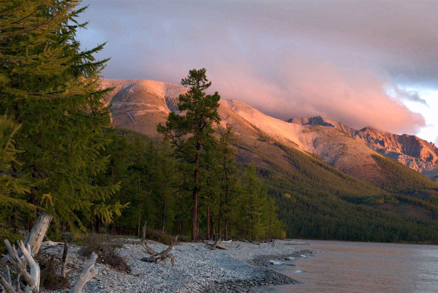 На  озере Хубсугул