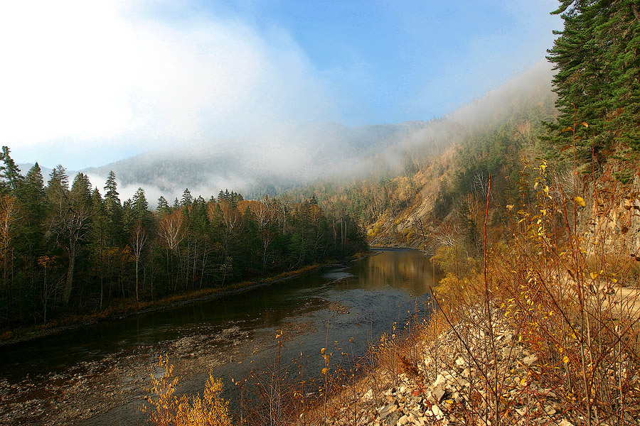Осеннее утро на реке Обильной