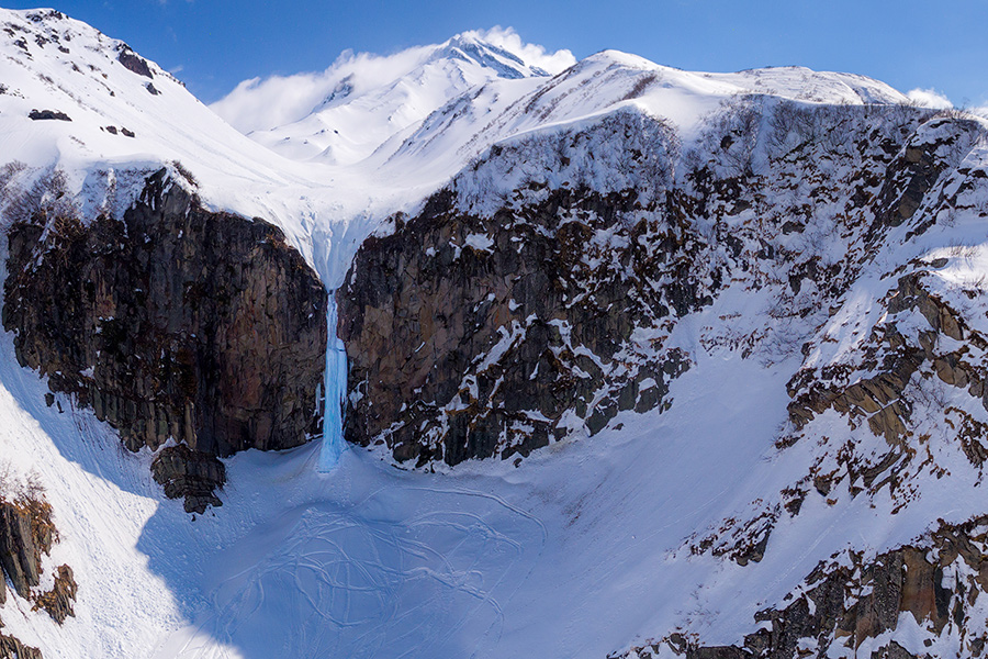 Весенний снег