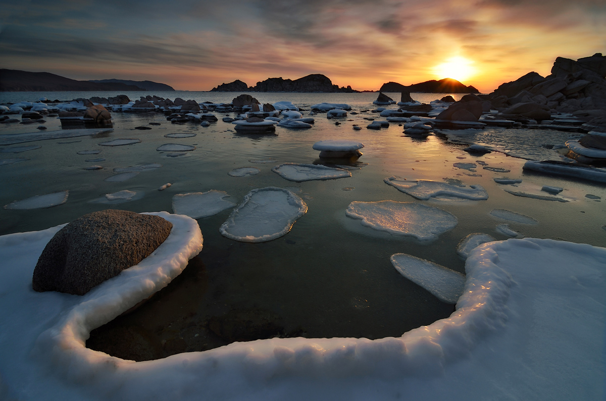 Триозерье. Первые лучи:)