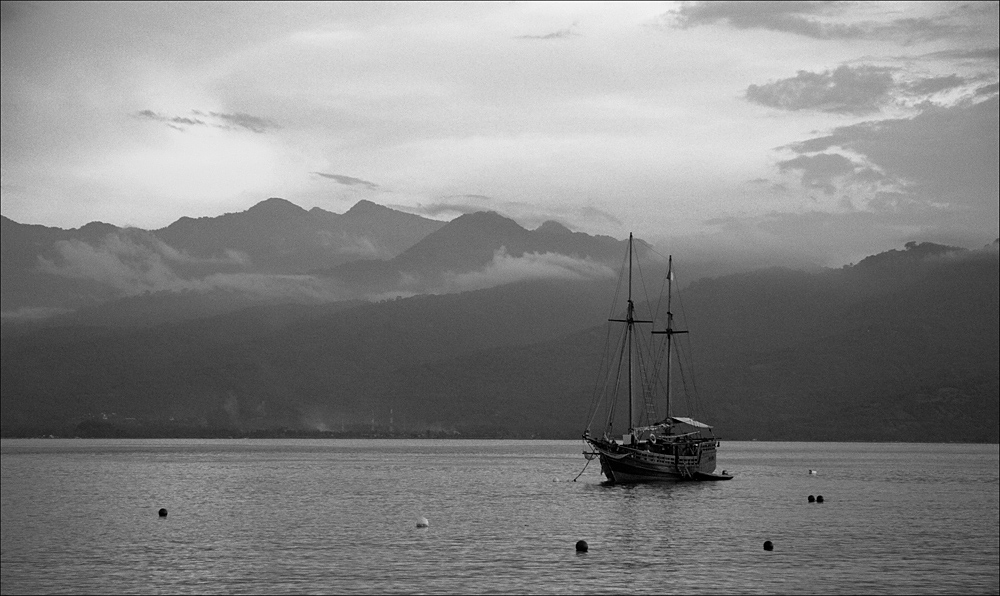 Когда совсем один ...