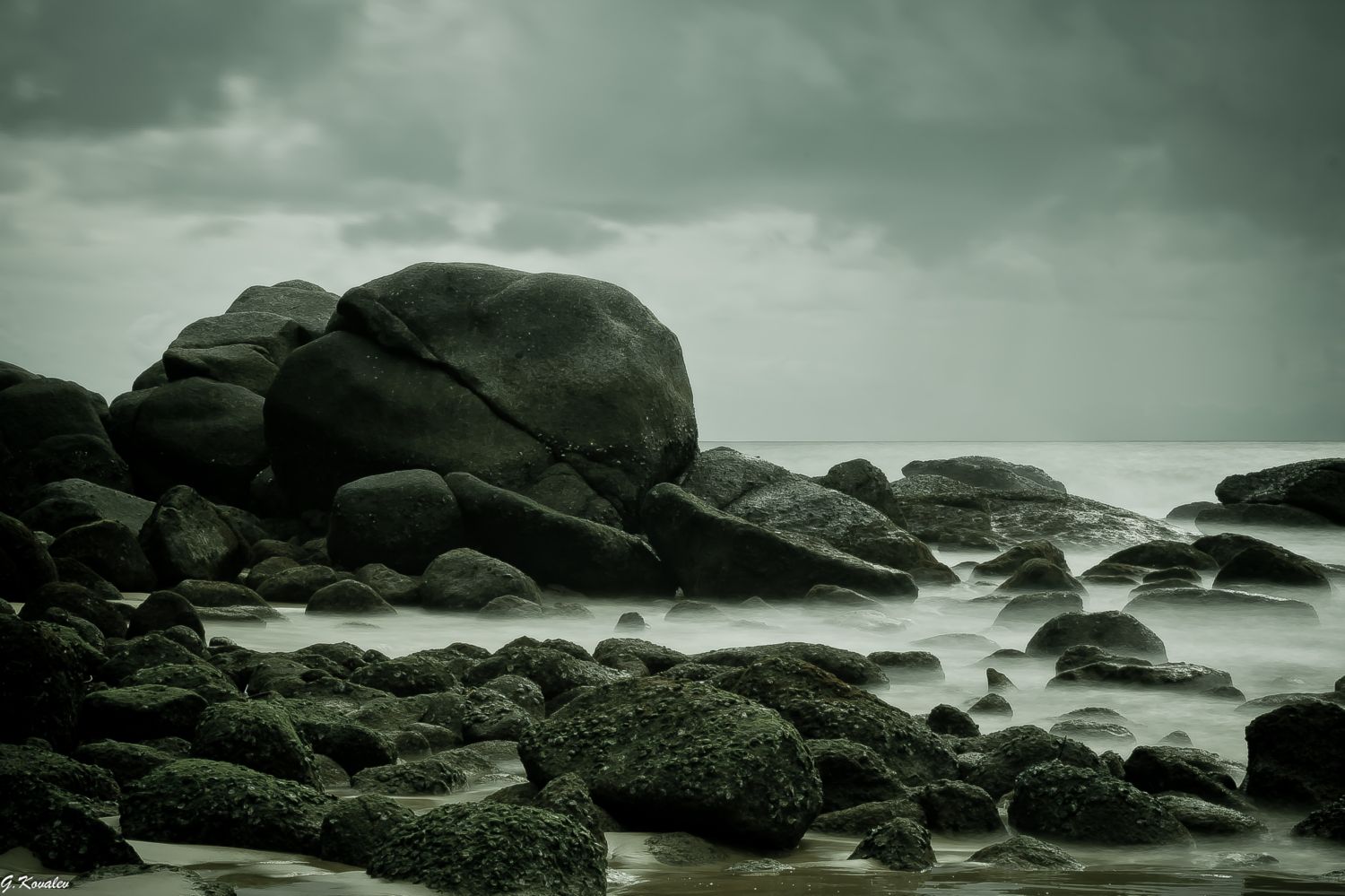 Каменное спокойствие...