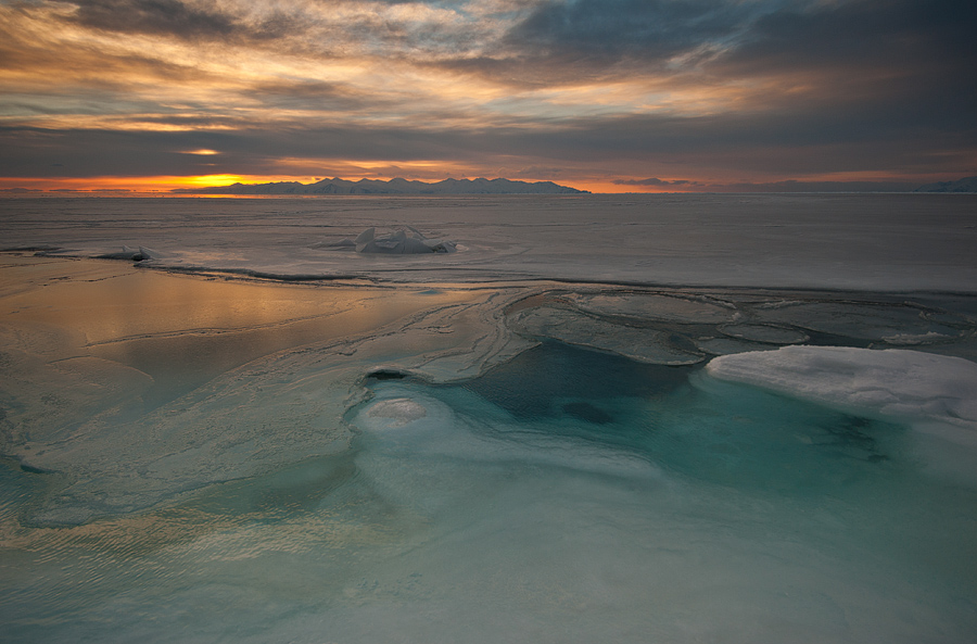 красками зимы...