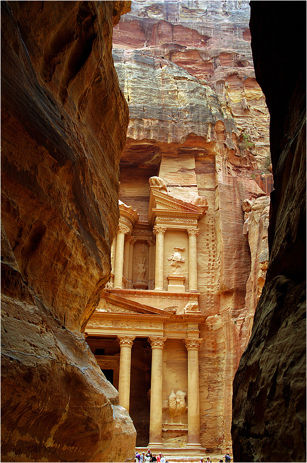 Ожидание Эль-Хазне. Сокровищница Красной Скалы