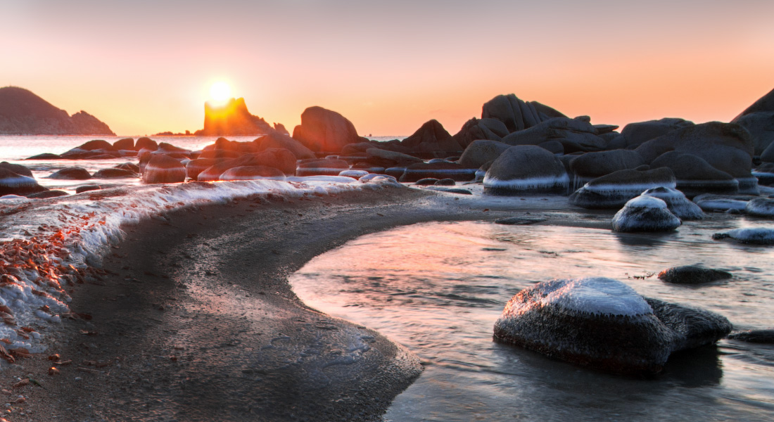 Солнечно-каменное утро.