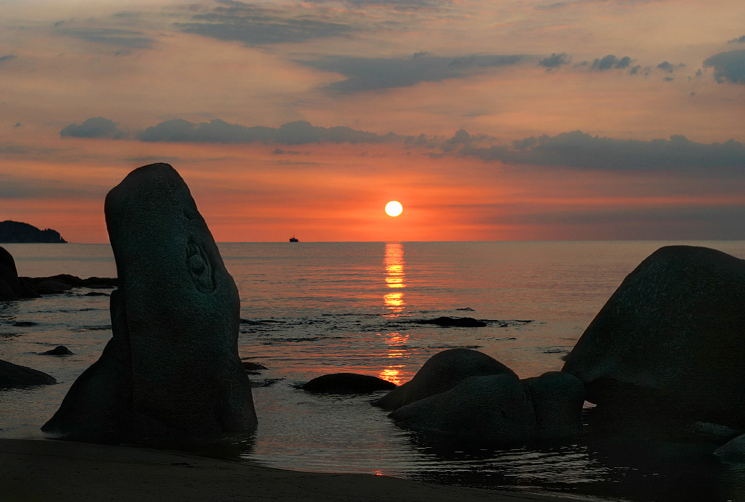 О чём грустят камни