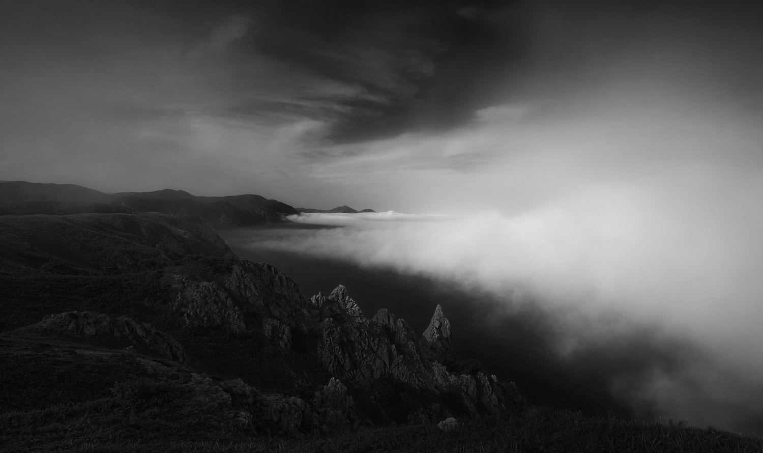 ...там за туманами