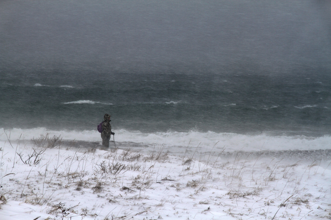 В метель у моря