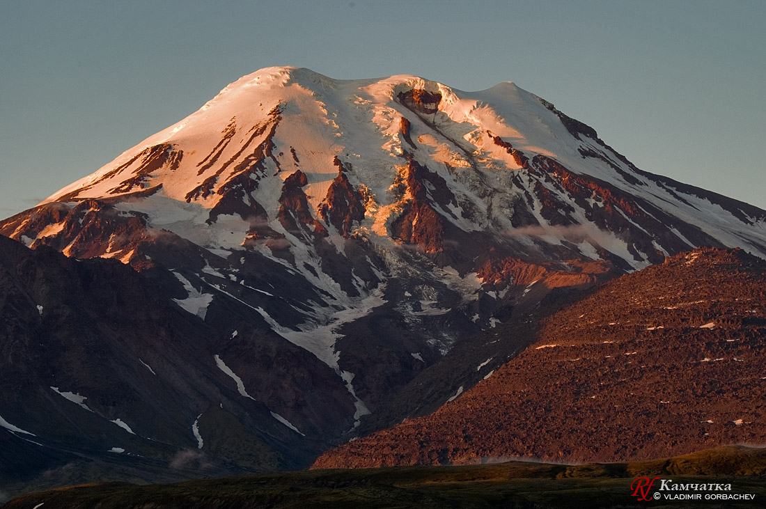Вулкан Ичинский
