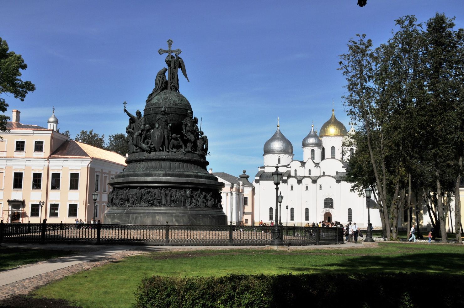 1000-летию Росии.