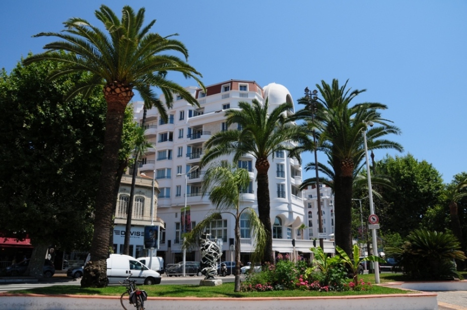 Ницца.Жара.Лето.