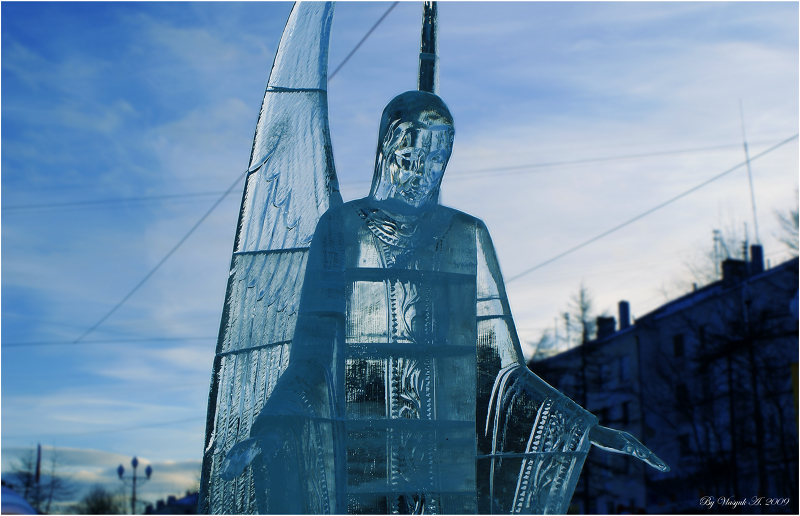 Ангел из льда...