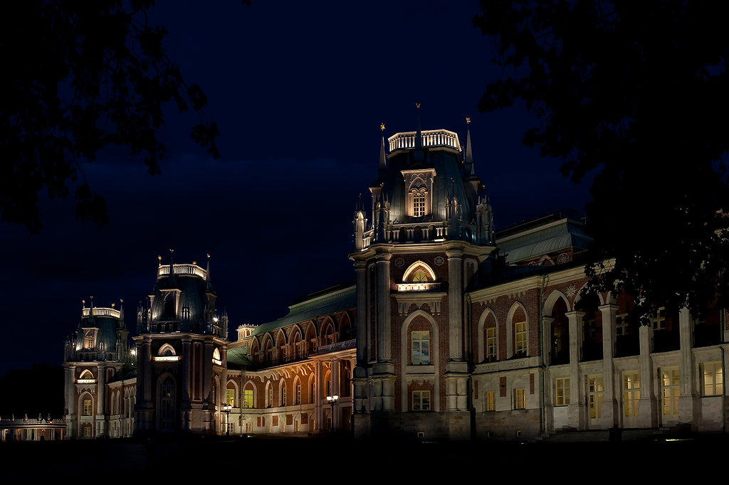 Вечер в Царицыно