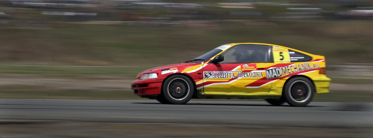 Маленькая быстрая машинка...