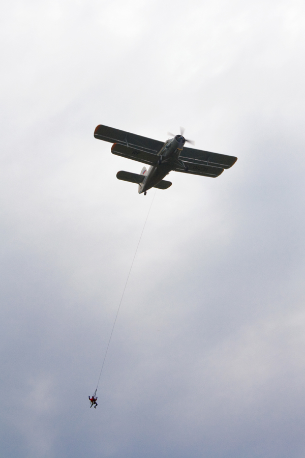 парашютист