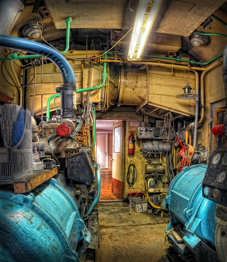 "NAUTILUS II" готов к погружению . . .