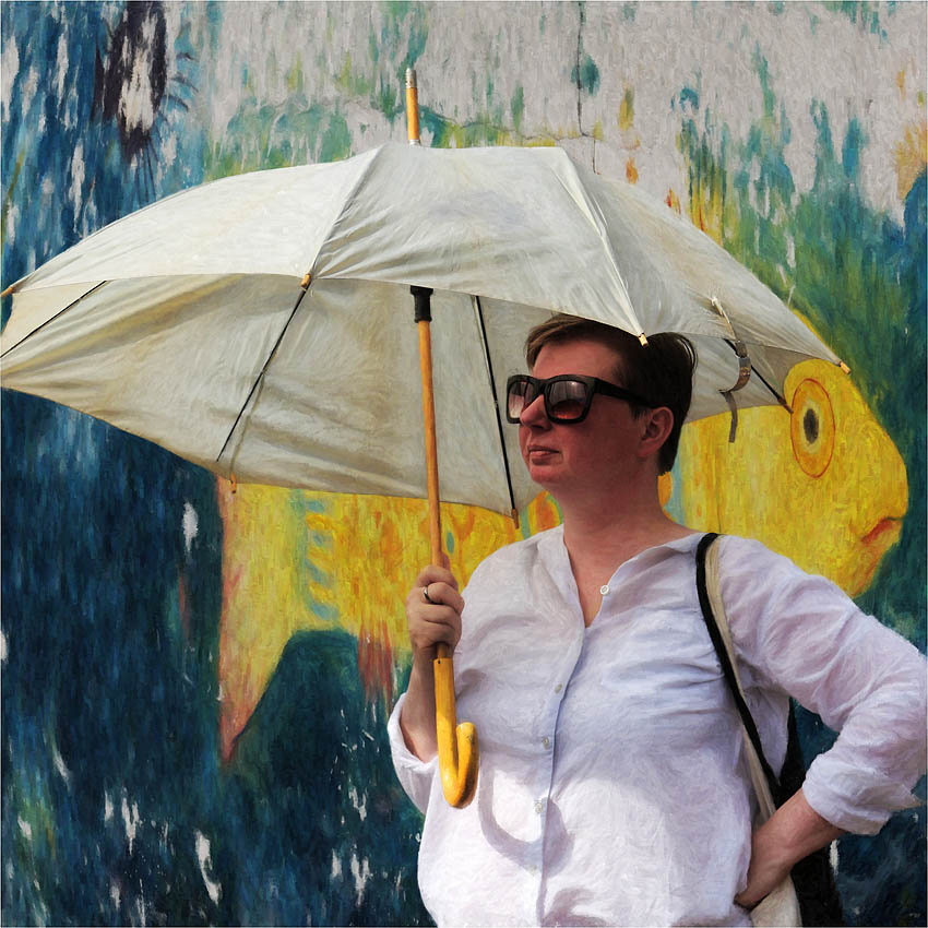 дама с зонтом