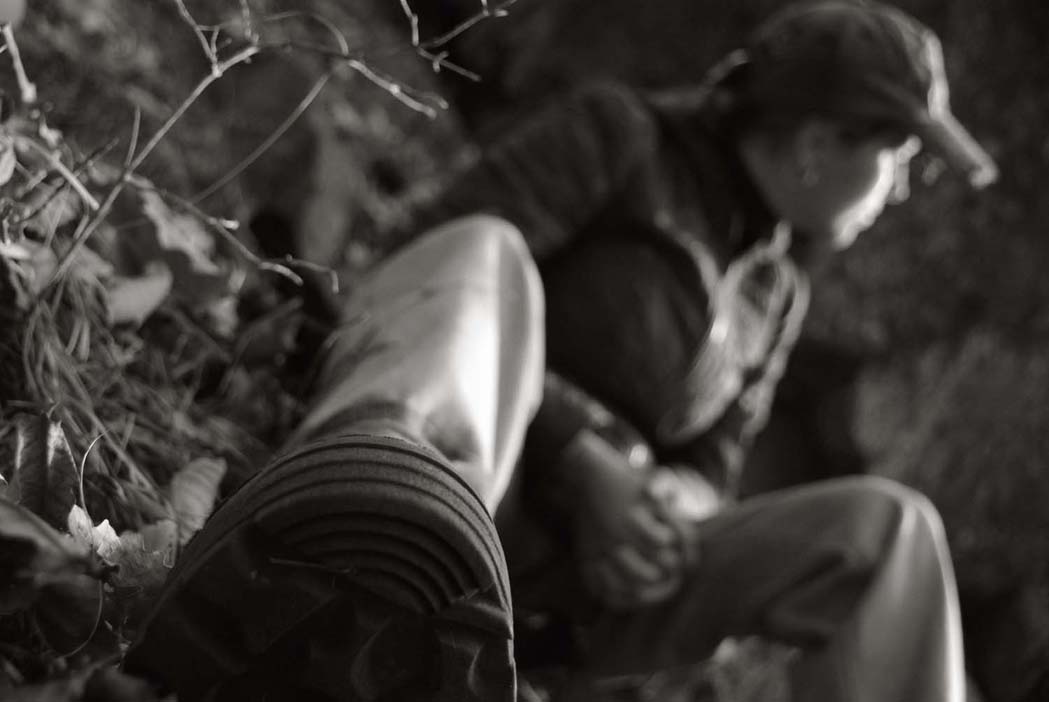 На привале у скалы