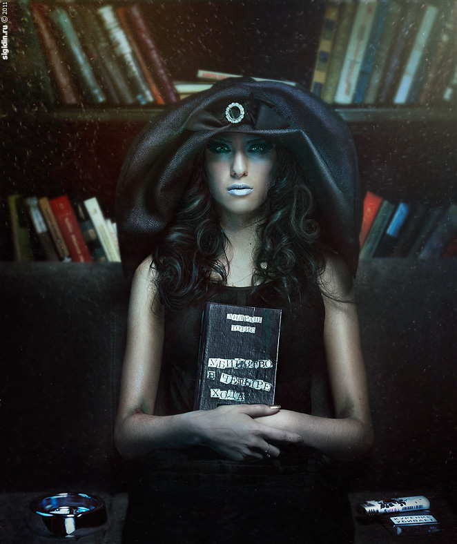 Black Addicted Witch