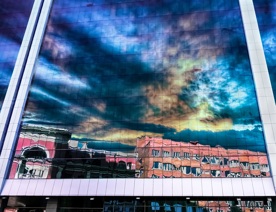 Зазеркалье