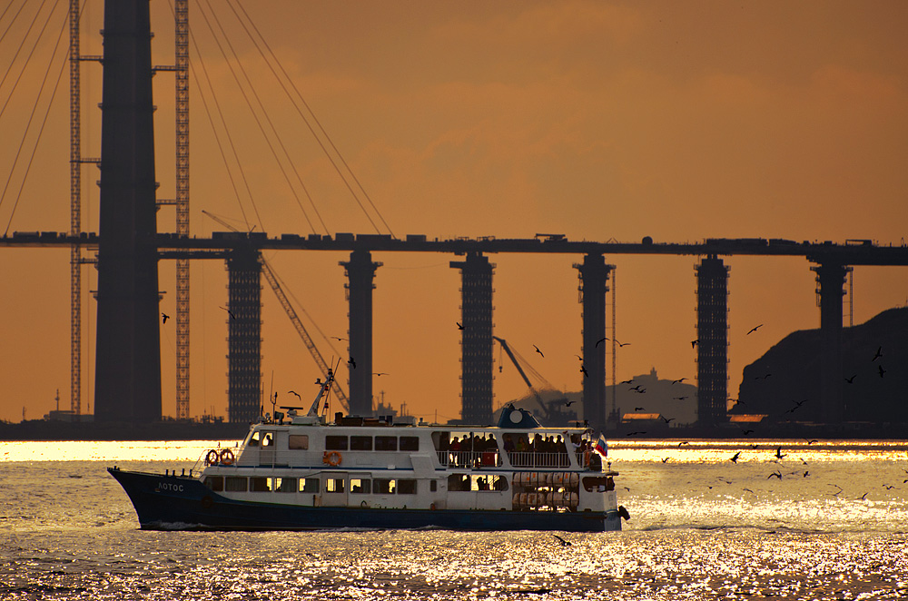 Морские прогулки на закате