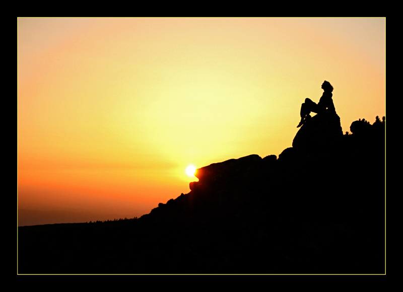 Одинокая песня