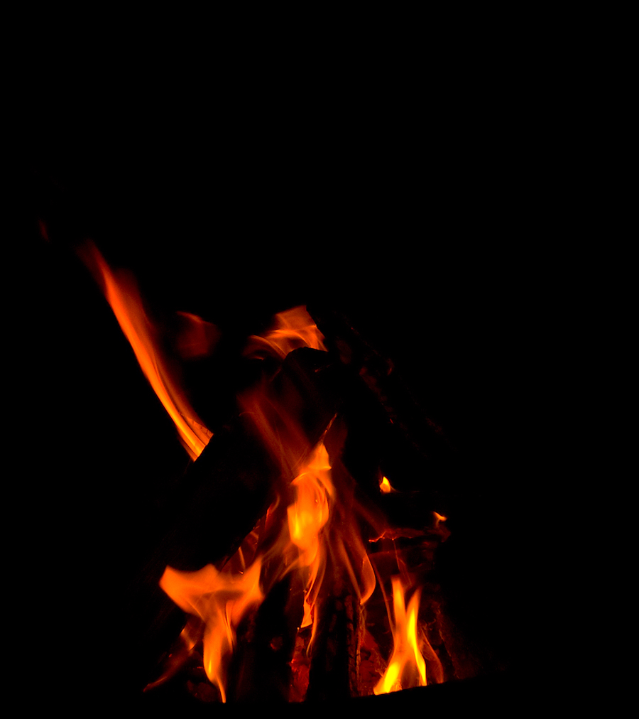 И поднимет он меч свой....