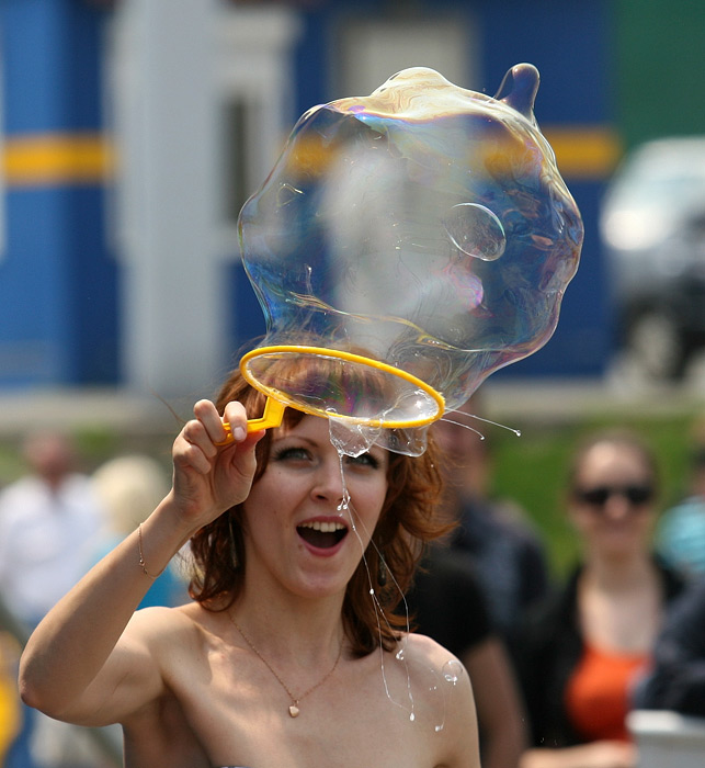 Между уже и ещё...