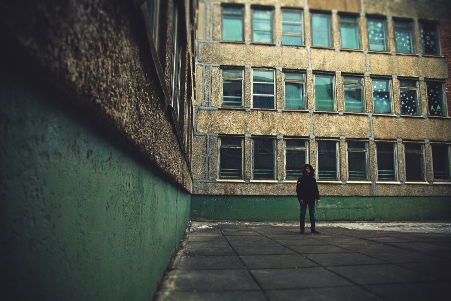 В поисках...