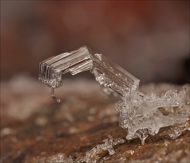 Без намёка на перст...