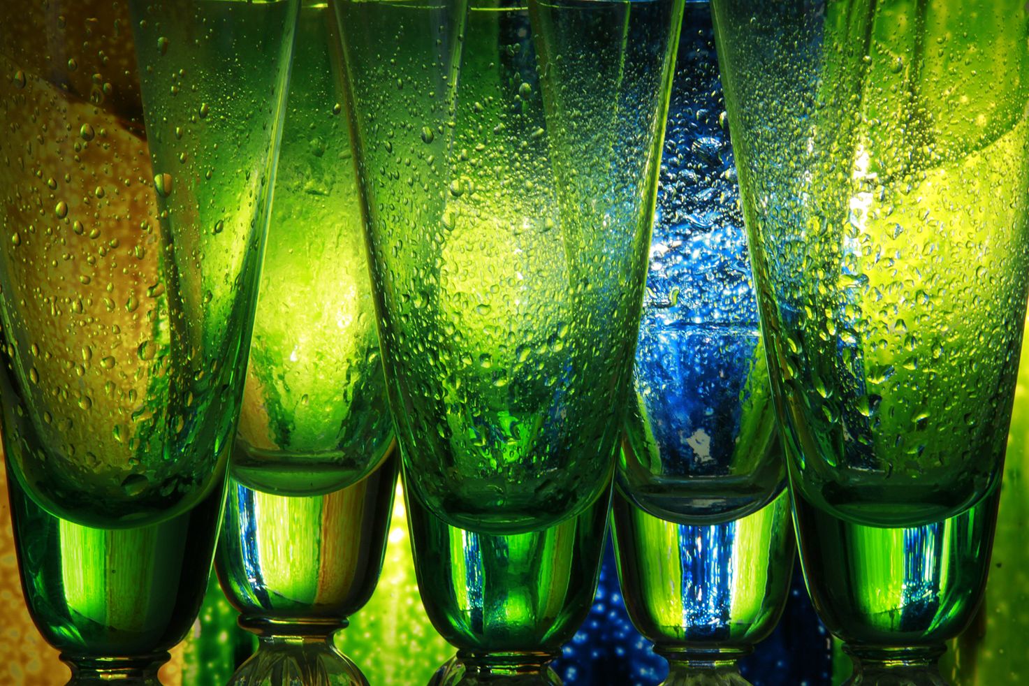 Стеклянные лабиринты