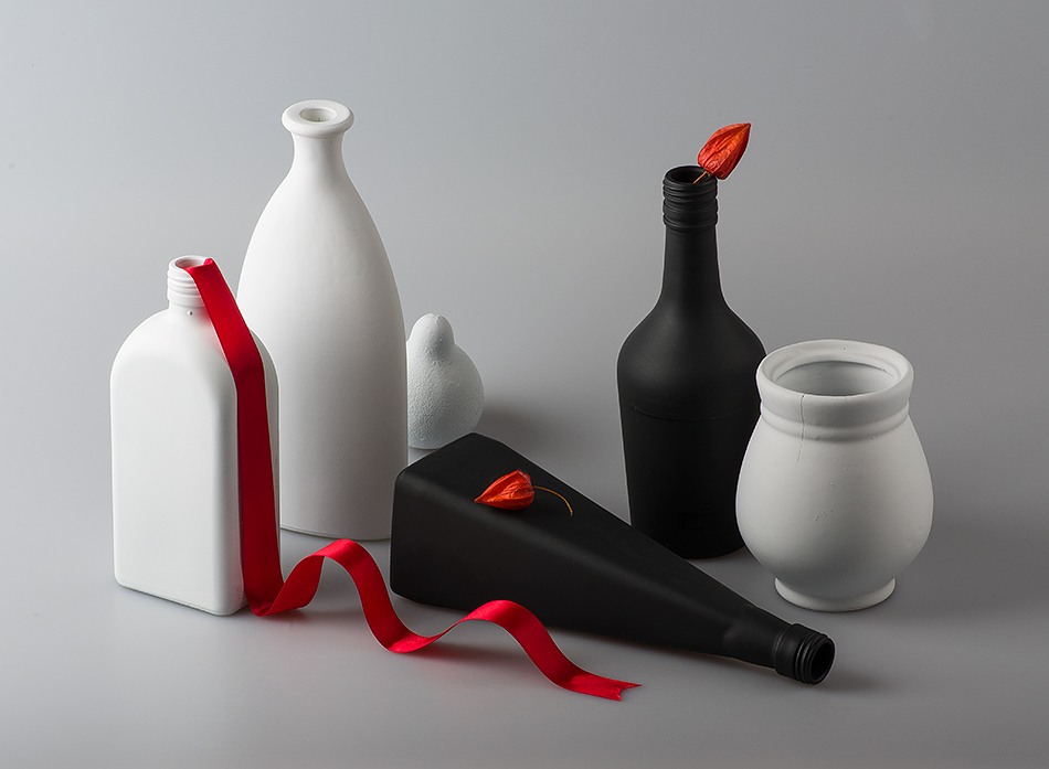 Белые и Черные.