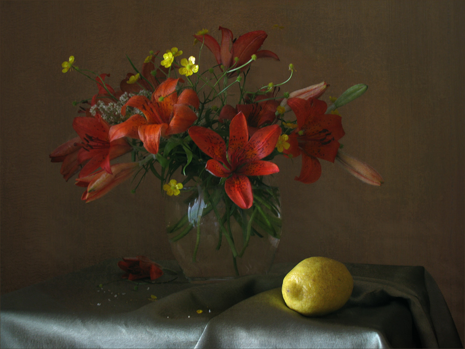 Красные саранки...