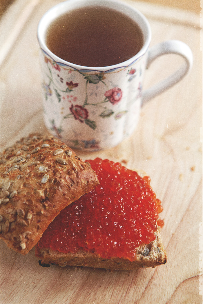 Икры много не бывает:)