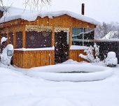 А снег идет... А снег идет...