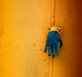 у т о м л ё н н а я