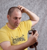 Что это? Молоток?