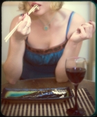 сама готовлю, сама ем