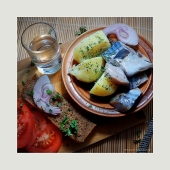 скумбрия апреля. 2020.